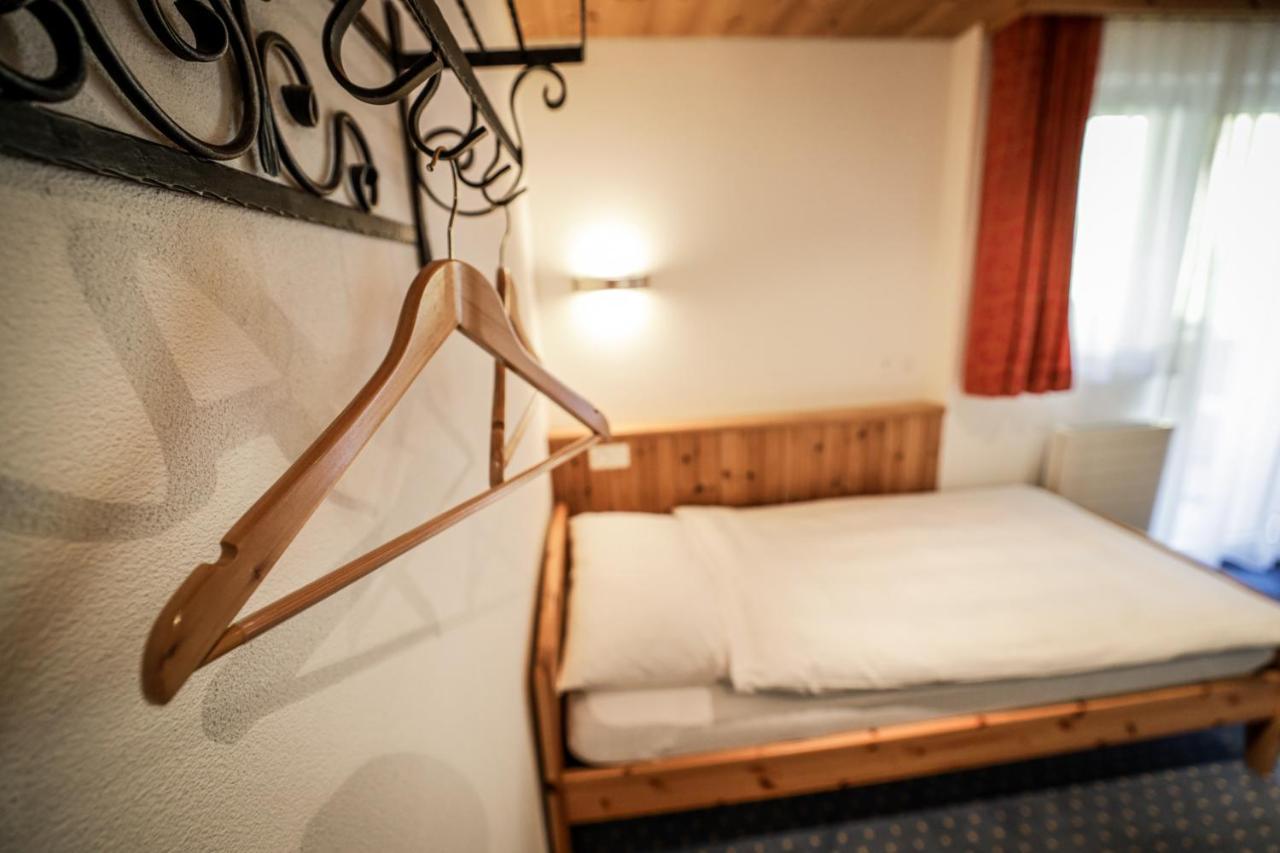 Hotel Sonnenhalde, アローザ エクステリア 写真