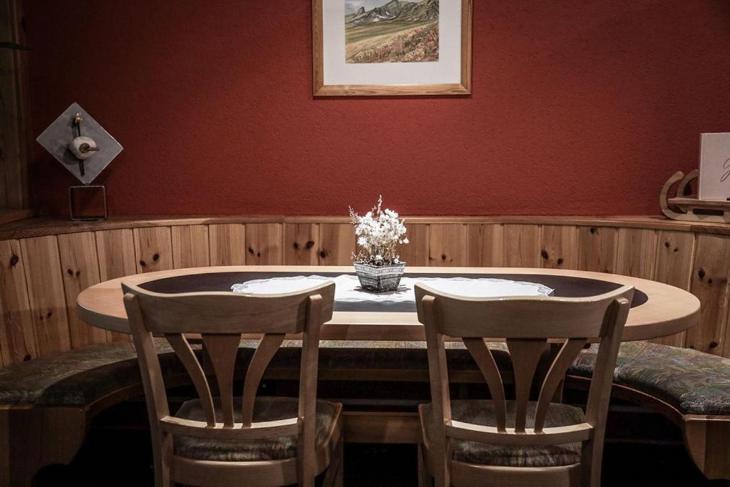Hotel Sonnenhalde, アローザ エクステリア 写真