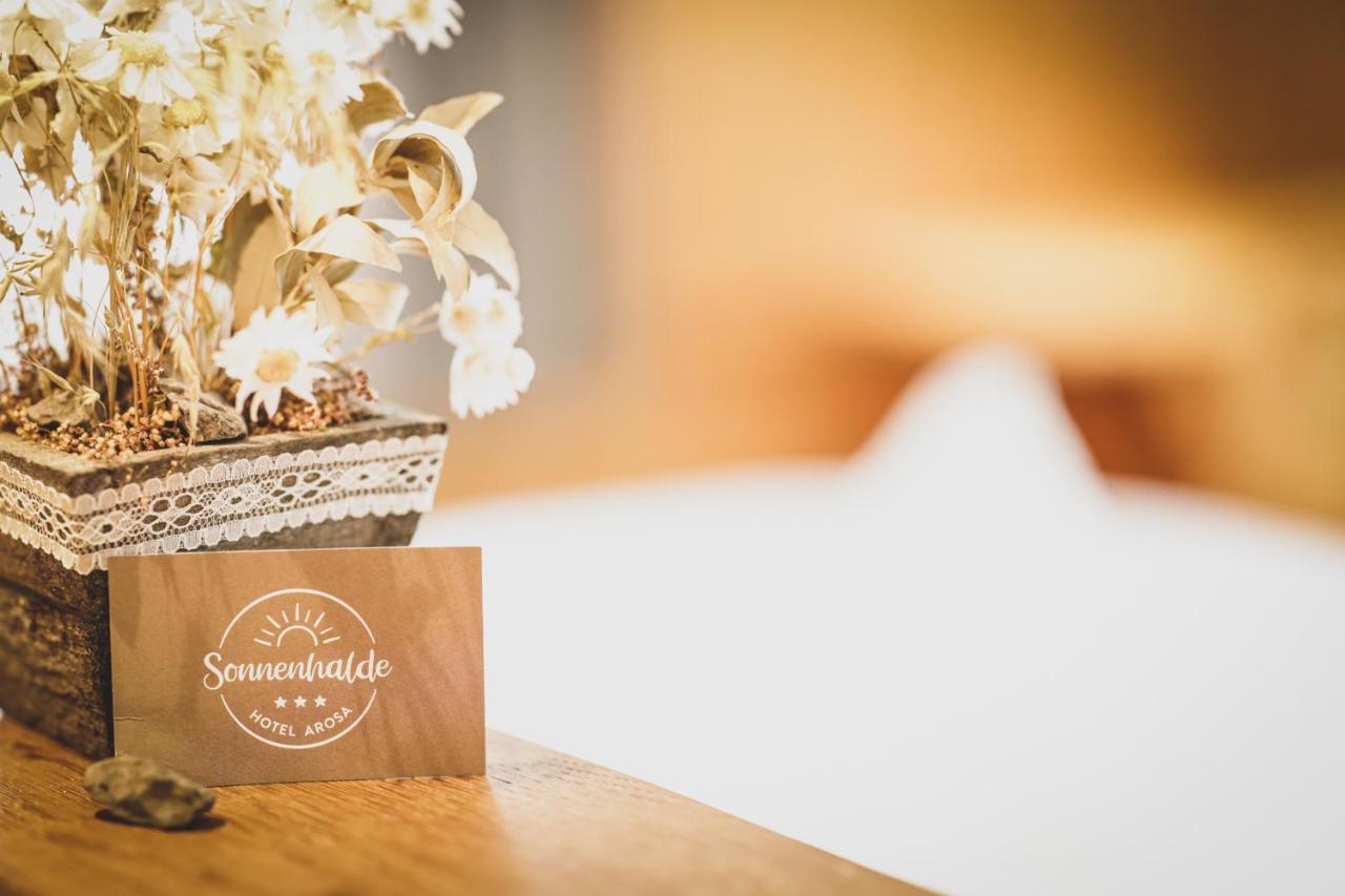 Hotel Sonnenhalde, アローザ エクステリア 写真