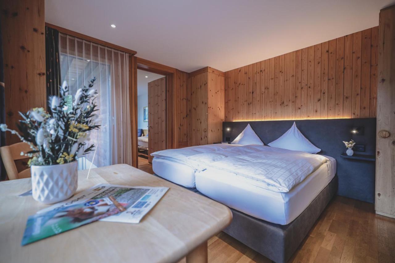 Hotel Sonnenhalde, アローザ エクステリア 写真