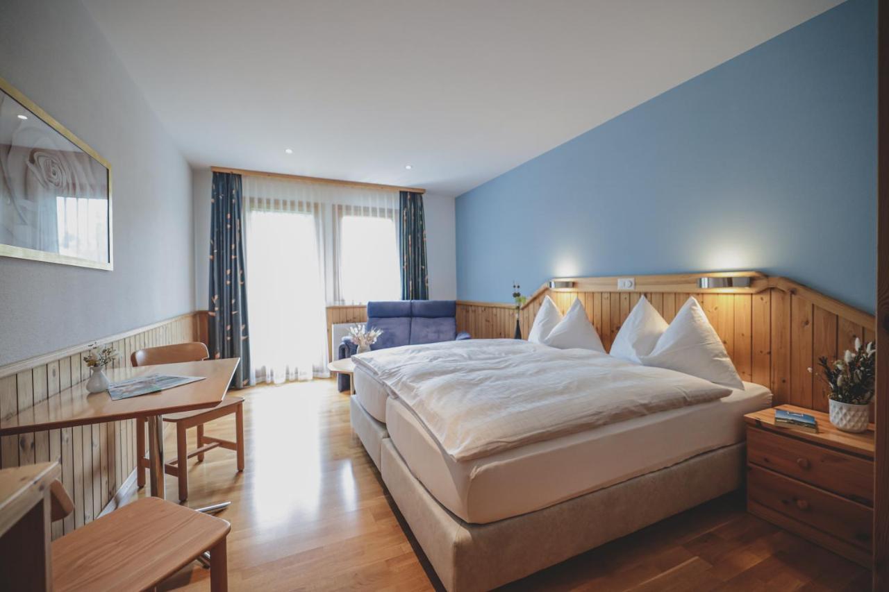 Hotel Sonnenhalde, アローザ エクステリア 写真
