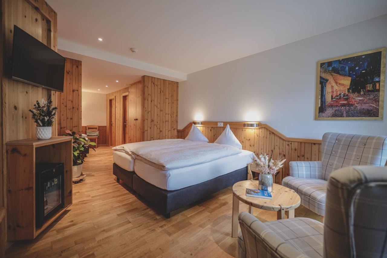 Hotel Sonnenhalde, アローザ エクステリア 写真