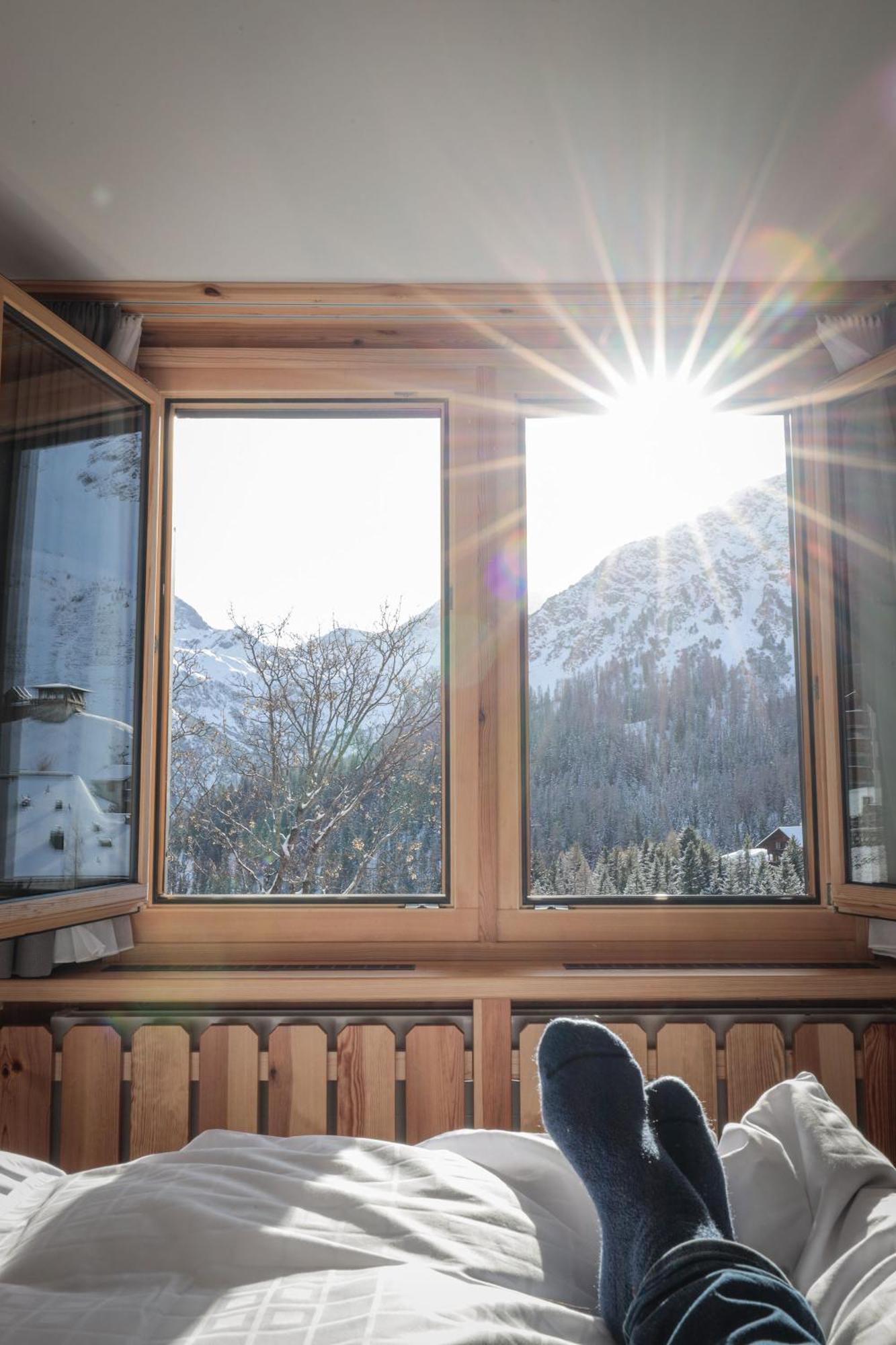 Hotel Sonnenhalde, アローザ エクステリア 写真