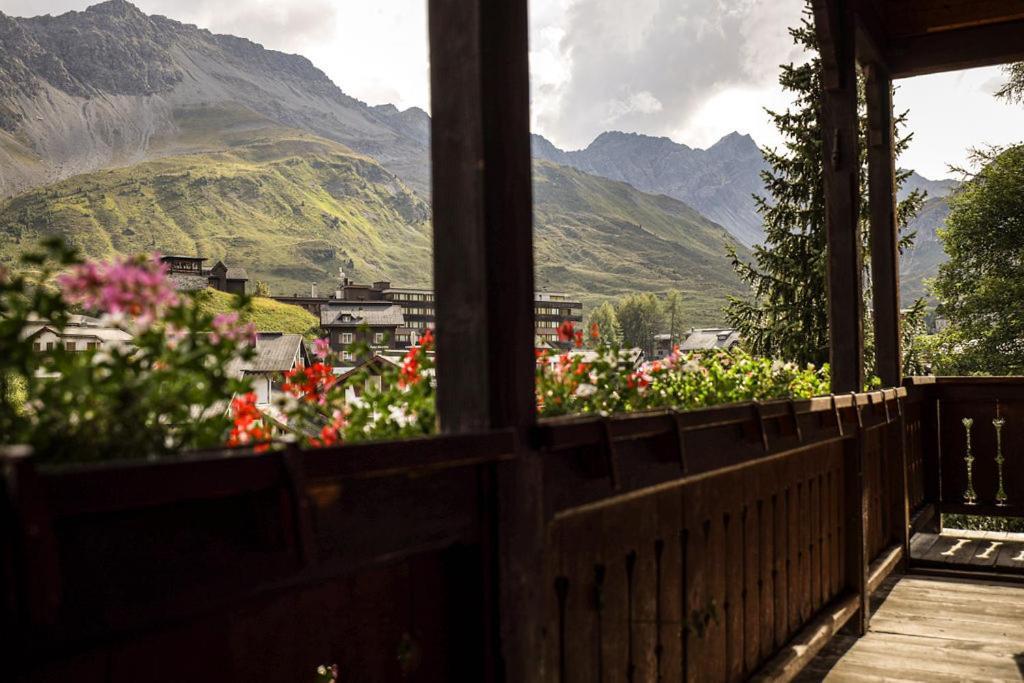 Hotel Sonnenhalde, アローザ エクステリア 写真