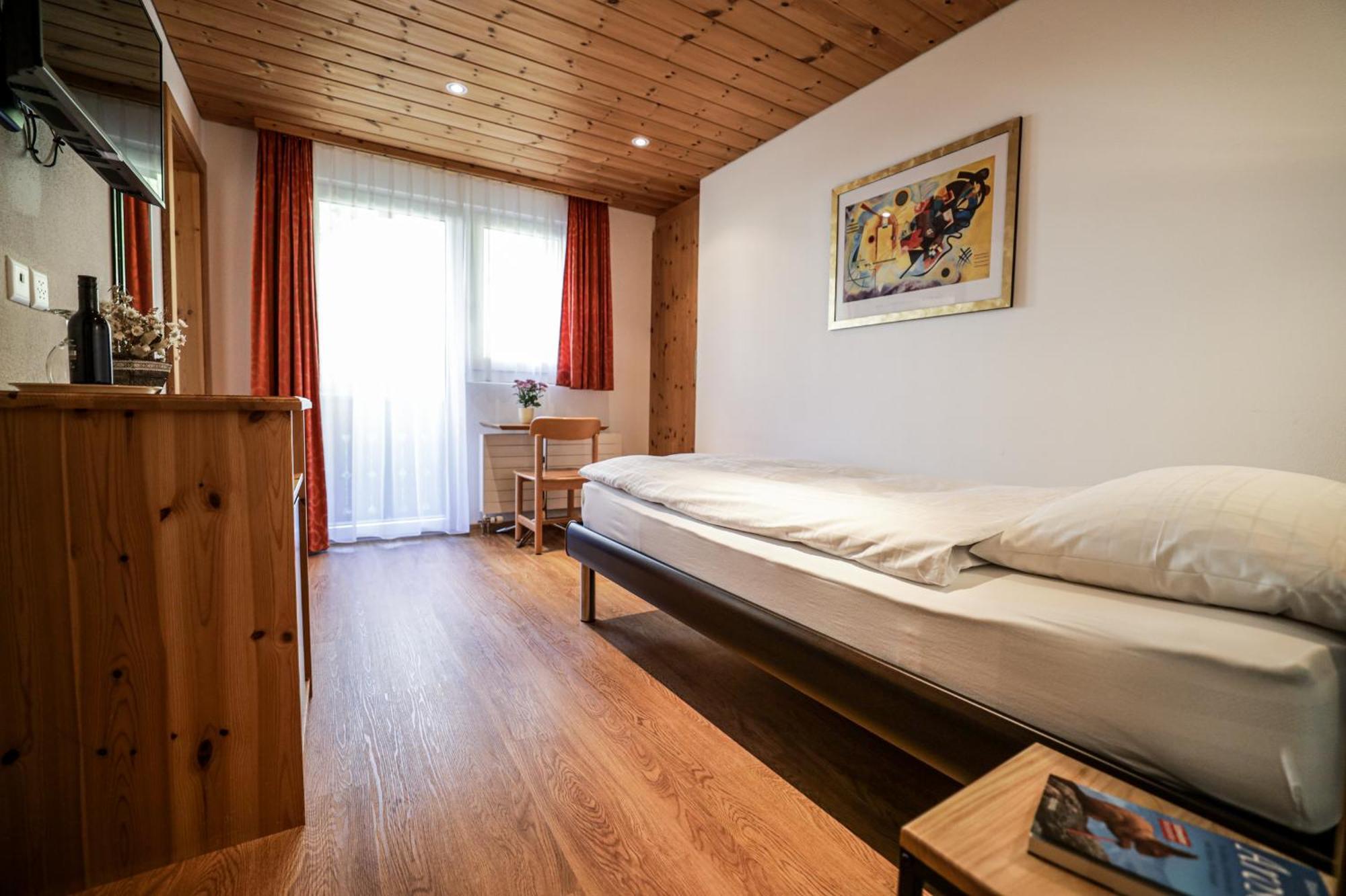 Hotel Sonnenhalde, アローザ エクステリア 写真